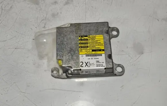 Toyota Avensis T250 Airbag control unit/module 8917005220
