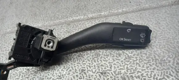 Skoda Octavia Mk2 (1Z) Other switches/knobs/shifts