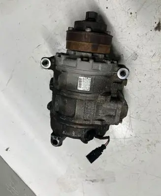 Audi A4 S4 B7 8E 8H Air conditioning (A/C) compressor (pump) 4F0260805L 7SEU17C 4F0260805A
