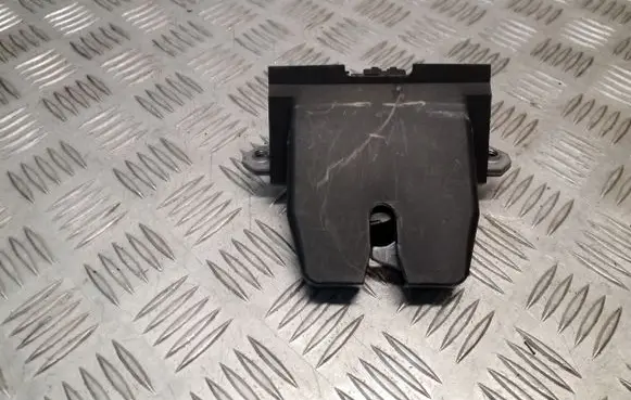 Volvo V40 Tailgate/trunk/boot lock/catch/latch 31335870
