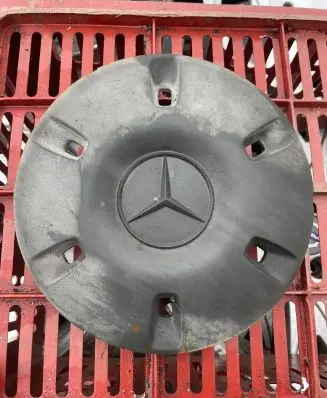 Mercedes-Benz Sprinter W906 Original wheel cap A9064010025