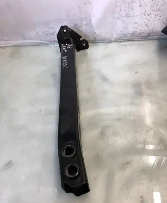 Nissan Juke II F16 Other front suspension part 758255533r
