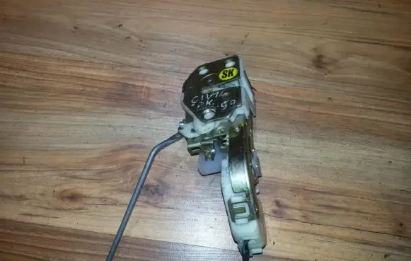 Honda Civic Front door lock