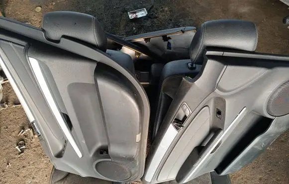 Mercedes-Benz ML W164 Seat and door cards trim set 73711