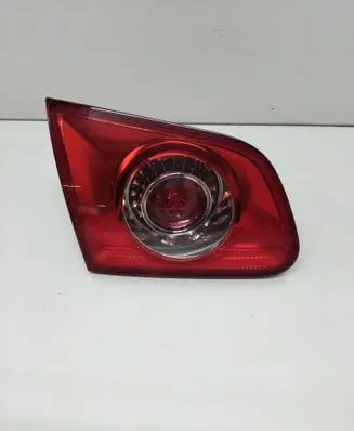 Volkswagen PASSAT B6 Tailgate rear/tail lights 39945093