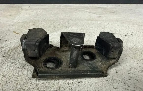 Volvo S80 Loading door lock loop/hook striker 6030