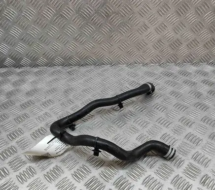 Volvo XC40 Engine coolant pipe/hose 32138746