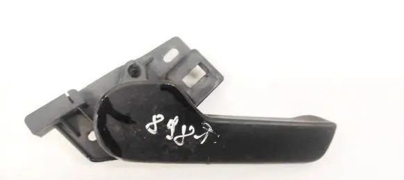 Engine bonnet (hood) release handle