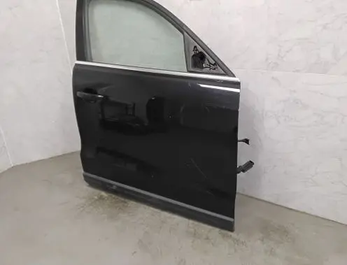 Audi Q5 SQ5 8R Front door 