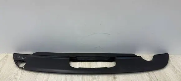 Volkswagen Golf V Rear window tailgate spoiler 5M0807568J