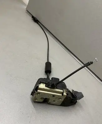 Renault Espace - Grand espace IV Front door lock 017972Z98