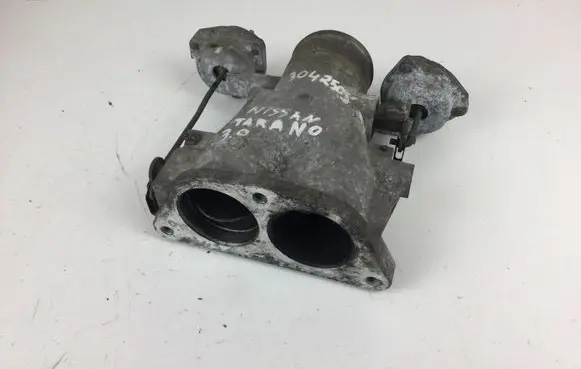 Nissan Terrano Throttle valve