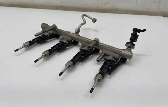 Fuel main line pipe