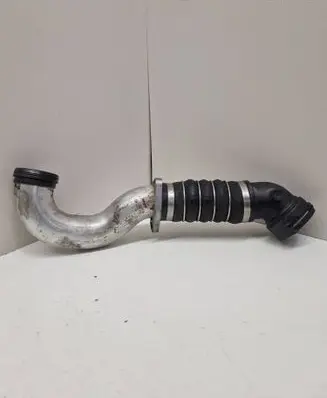 Intercooler hose/pipe