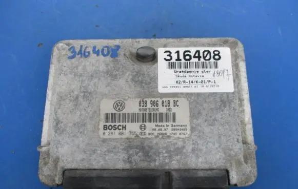 Skoda Octavia Mk1 (1U) Engine control unit/module ECU 038906018BC