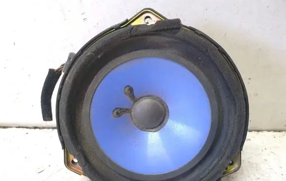 KIA Sorento Front door speaker 963203E000