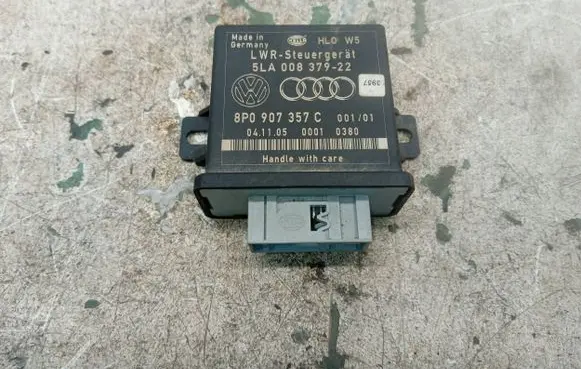 Audi A6 S6 C6 4F Light module LCM 8P0907357C 5LA00837922