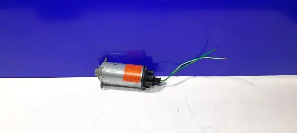Saab 9000 CS Seat adjustment motor 4054078