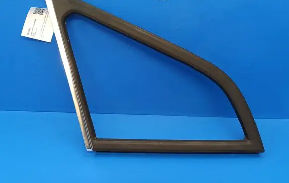 Volvo 240 Rear side glass trim 