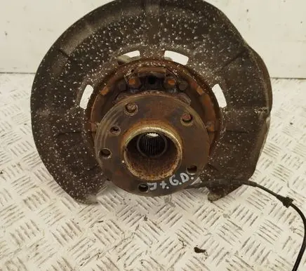 BMW X5 E70 Rear wheel hub spindle/knuckle