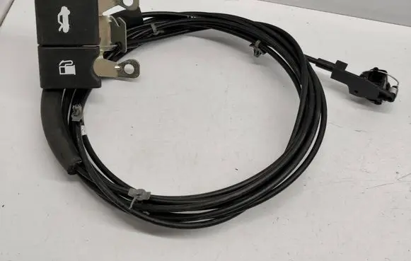 Nissan Note (E11) Fuel cap flap release cable 788219U10C