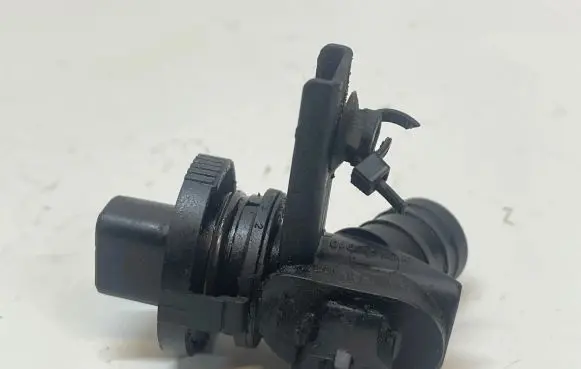 Opel Insignia A Other engine part 55568910