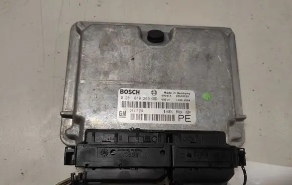 Toyota Avensis T250 Engine control unit/module 0281010269 24417194 B01016090140584