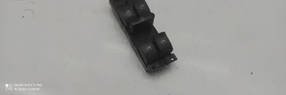 Volkswagen Golf IV Electric window control switch 1U0959857