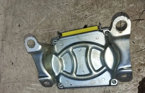 Toyota Yaris Airbag control unit/module 891700D100 209996104