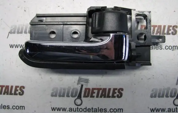 Toyota Avensis T250 Front door interior handle 50594A2
