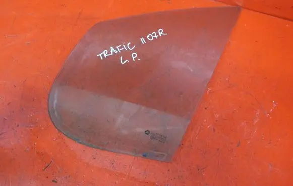 Renault Trafic II (X83) Front door window glass four-door 43R00049