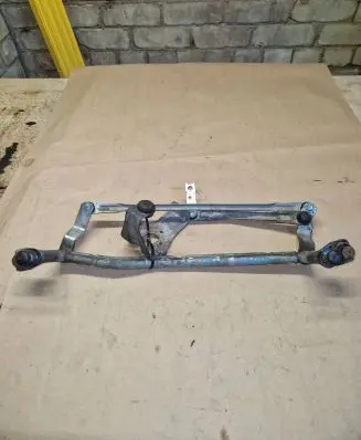 Volkswagen Caddy Front wiper linkage 