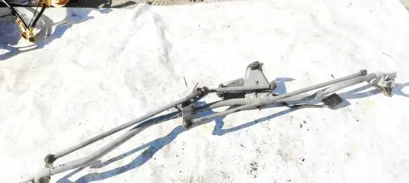 Opel Meriva A Front wiper linkage and motor