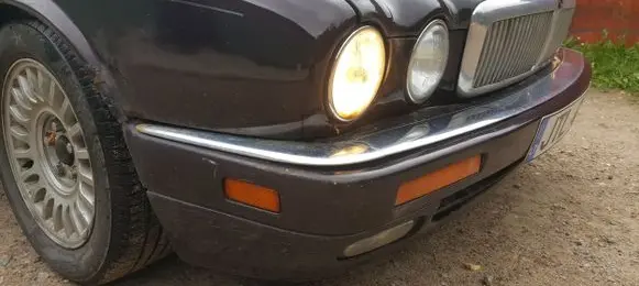Jaguar XJ X300 Under headlight/headlamp trim HNA4650AC