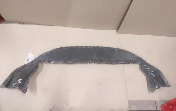 Front bumper skid plate/under tray