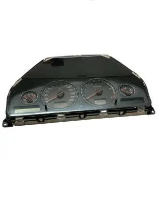Volvo V70 Speedometer (instrument cluster) 30746102 8602885 69594700T