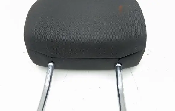 Audi Q3 F3 Front seat headrest 