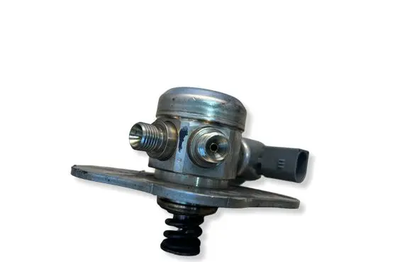 BMW 3 E90 E91 Fuel injection high pressure pump 7562473 1000091026 0261520041