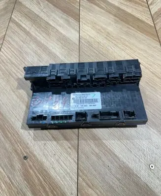 Mercedes-Benz E W211 Comfort/convenience module 2115452201 5DK00804760