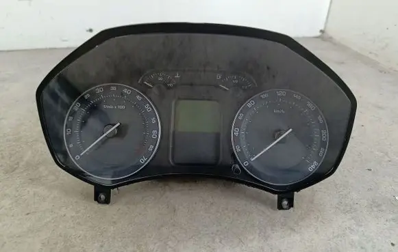 Skoda Octavia Mk2 (1Z) Speedometer (instrument cluster) 1Z0920810B