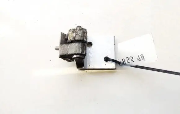 Audi A4 S4 B5 8D Rear door lower hinge 8d0833401a
