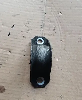 BMW X5 E70 Sway bar bush bracket, front 6771927