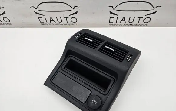 Jaguar XE Rear air vent grill GX73044C82A BJ32014A22AD EJ32014A22AA