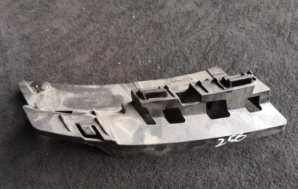 Opel Mokka Front bumper mounting bracket 95127320