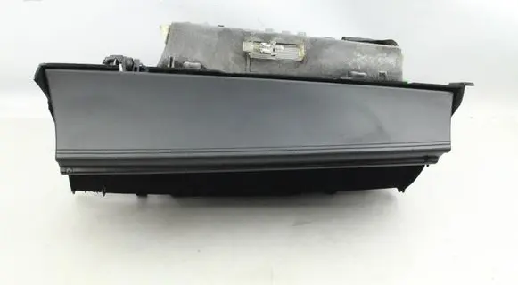 BMW X5M E70 Glove box 9211029