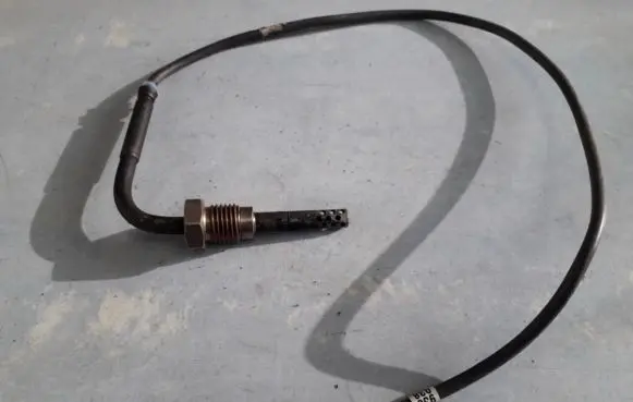 Audi A3 S3 8P Exhaust gas temperature sensor 03G906088K