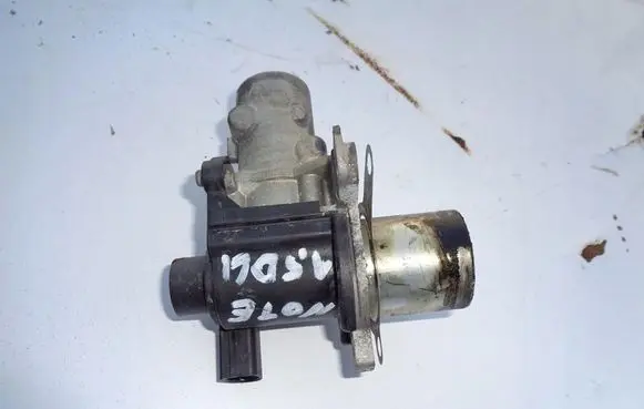 Nissan Note (E11) EGR valve 147102408R