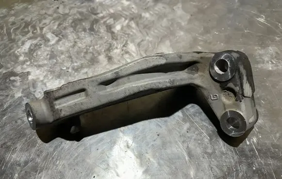 Peugeot 308 Front subframe S0324A