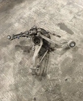 Mercedes-Benz GLC X253 C253 Front wheel hub spindle knuckle