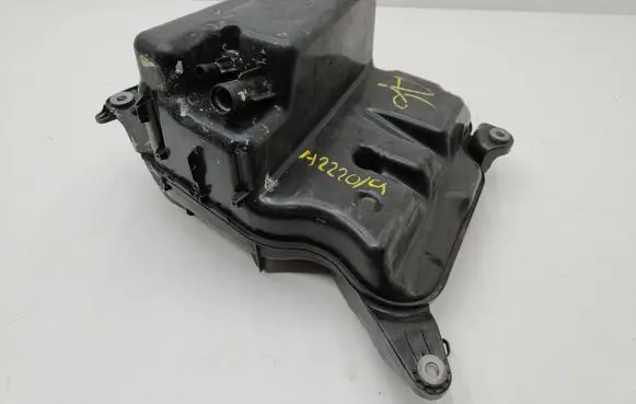 Audi A6 S6 C8 4K AdBlue liquid reservoir 80A131969S